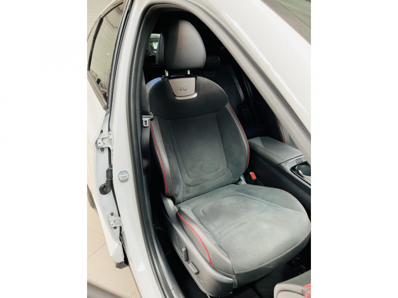 Photo 23 de l'offre de HYUNDAI TUCSON 1.6 T-GDI 265 HTRAC Plug-in BVA6 N Line Executive - LOA 460 e/mois à 31990€ chez Occasions Champenoises