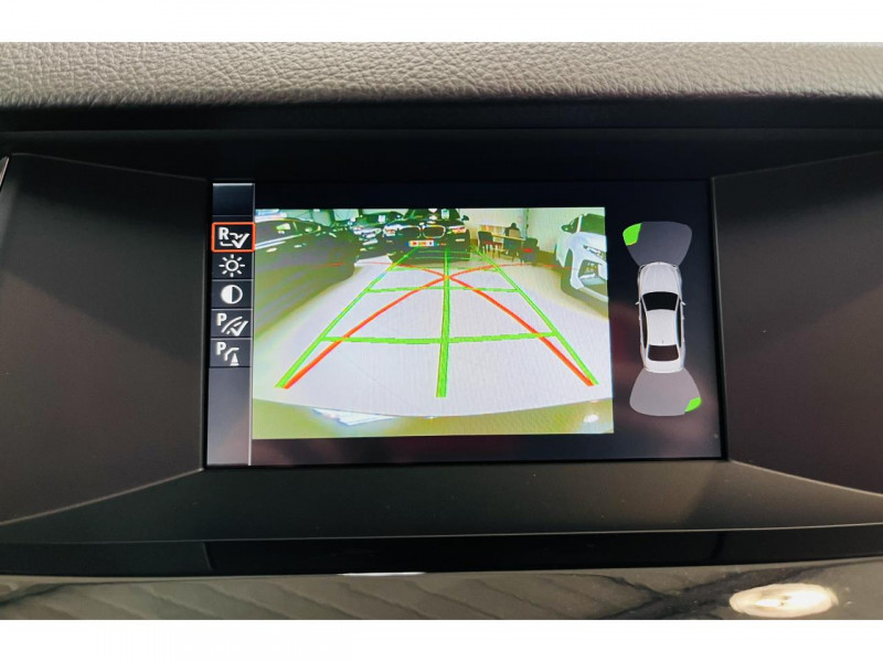 Photo 8 de l'offre de BMW SERIE 5  520d 184 ch F10 LCI Lounge Plus BVA8 à 19490€ chez Occasions Champenoises