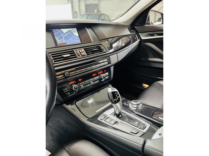 Photo 5 de l'offre de BMW SERIE 5  520d 184 ch F10 LCI Lounge Plus BVA8 à 19490€ chez Occasions Champenoises