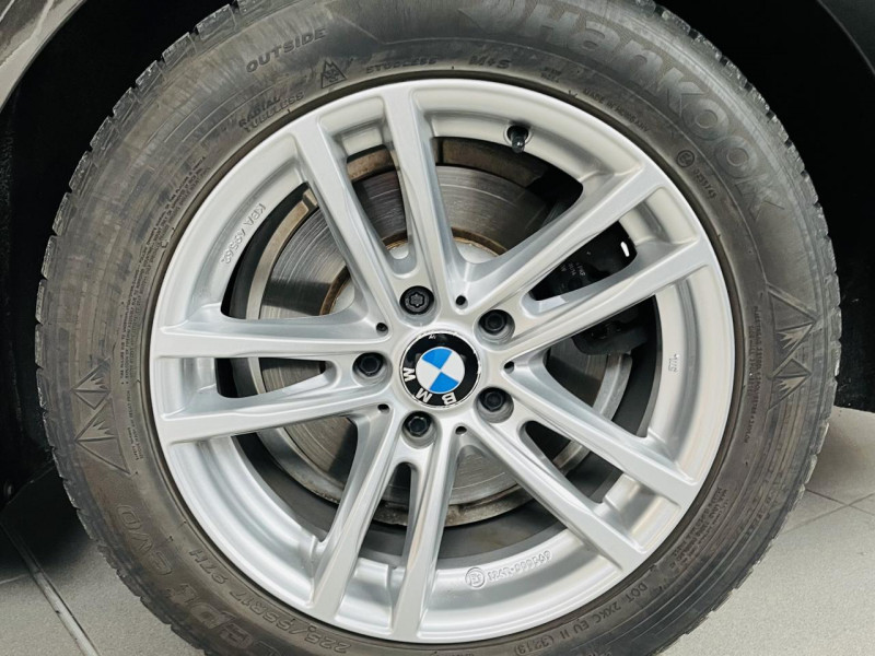 Photo 22 de l'offre de BMW SERIE 5  520d 184 ch F10 LCI Lounge Plus BVA8 à 19490€ chez Occasions Champenoises