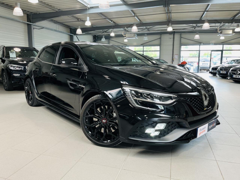 Renault MEGANE IV BERLINE  TCe 300 EDC R.S. ESSENCE NOIR ETOILE Occasion à vendre