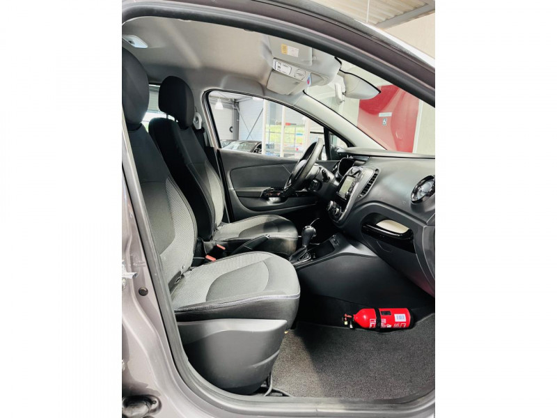 Photo 12 de l'offre de RENAULT CAPTUR dCi 90 Intens EDC à 9900€ chez Occasions Champenoises