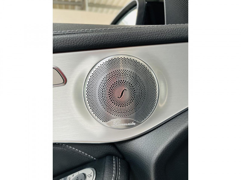 Photo 12 de l'offre de MERCEDES-BENZ GLC Classe  63 S AMG 9G-Tronic 4Matic+ à 59990€ chez Occasions Champenoises