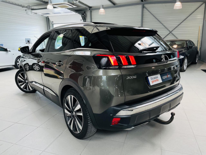 Photo 23 de l'offre de PEUGEOT 3008  Hybrid4 300 e-EAT8 GT à 17490€ chez Occasions Champenoises