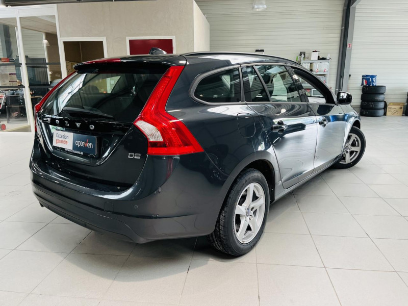 Photo 16 de l'offre de VOLVO V60 BUSINESS  D2 120 ch Stop&Start Kinetic Business à 12990€ chez Occasions Champenoises