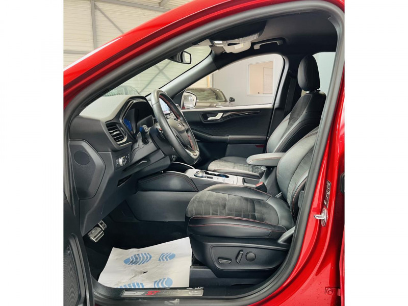 Photo 11 de l'offre de FORD KUGA  1.5 EcoBlue 120 S&S BVA8 ST-Line X à 22990€ chez Occasions Champenoises