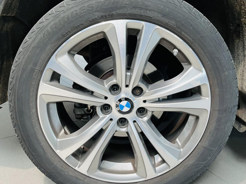 Photo 22 de l'offre de BMW X1 sDrive 18i 140 ch DKG7 F48 Sport à 18990€ chez Occasions Champenoises