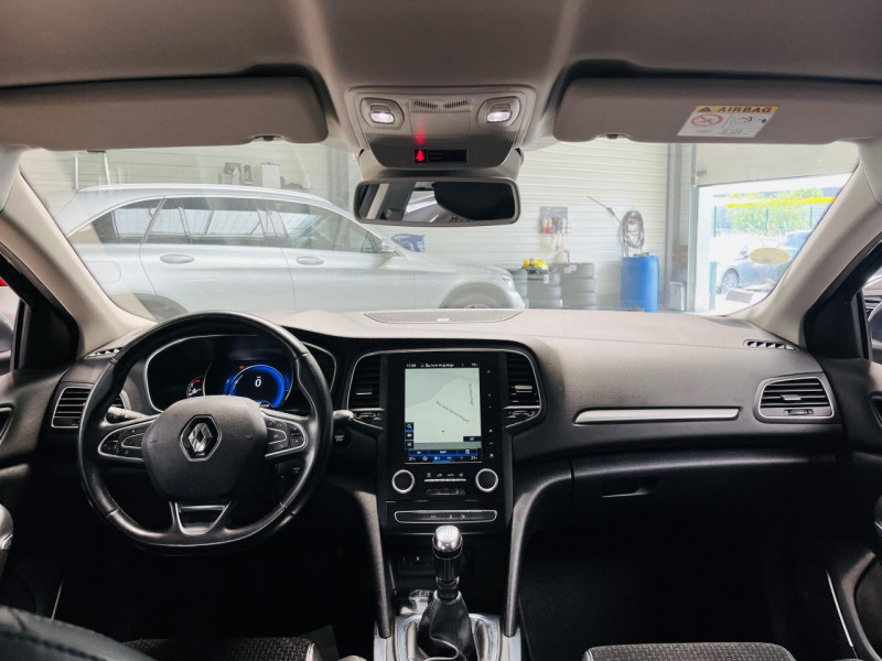 Photo 3 de l'offre de RENAULT MEGANE IV ESTATE dCi 130 Energy Intens à 11990€ chez Occasions Champenoises