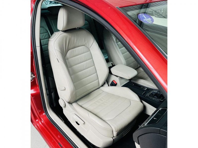 Photo 13 de l'offre de VOLKSWAGEN GOLF 1.2 TSI 105 Highline DSG7 à 11990€ chez Occasions Champenoises