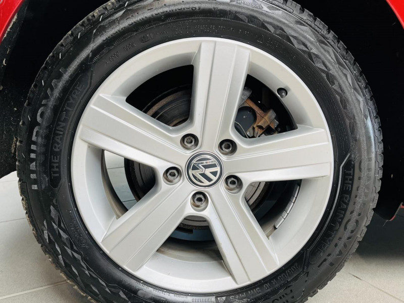 Photo 19 de l'offre de VOLKSWAGEN GOLF 1.2 TSI 105 Highline DSG7 à 11990€ chez Occasions Champenoises