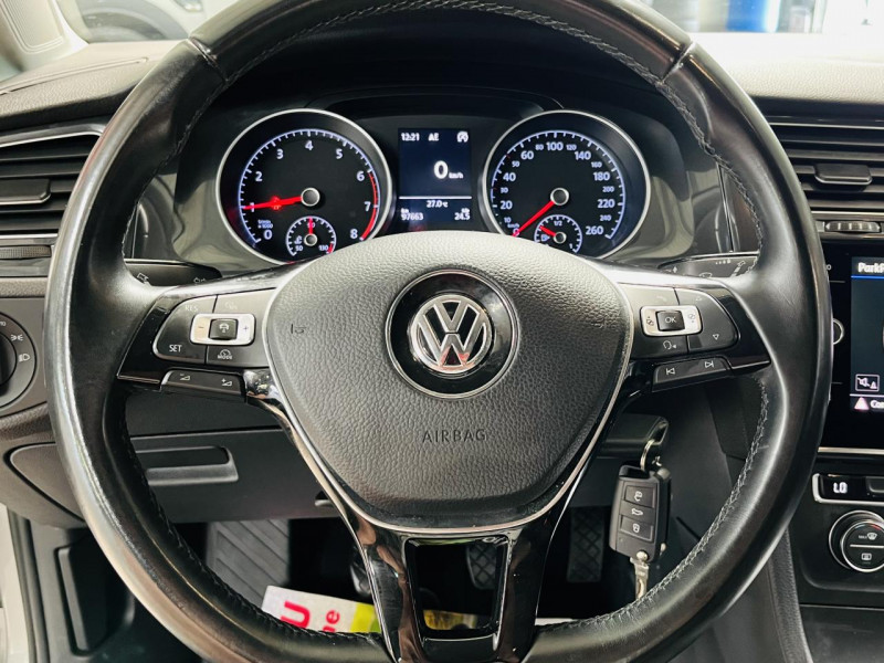 Photo 4 de l'offre de VOLKSWAGEN GOLF 1.0 TSI 110 BlueMotion Technology Confortline à 12990€ chez Occasions Champenoises