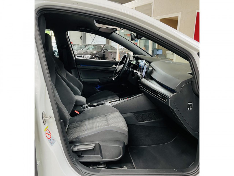 Photo 13 de l'offre de VOLKSWAGEN GOLF 1.4 Hybrid Rechargeable 245 DSG6 GTE à 21990€ chez Occasions Champenoises