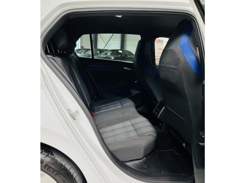Photo 12 de l'offre de VOLKSWAGEN GOLF 1.4 Hybrid Rechargeable 245 DSG6 GTE à 21990€ chez Occasions Champenoises