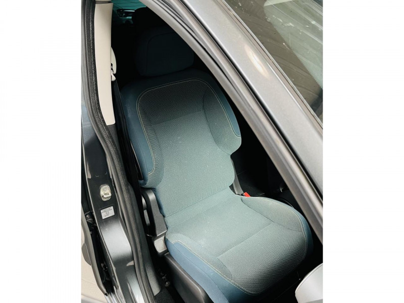 Photo 14 de l'offre de CITROEN BERLINGO BlueHDi 100 BVM5 Feel à 14490€ chez Occasions Champenoises