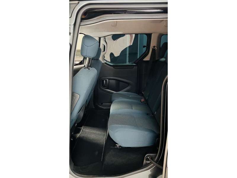 Photo 10 de l'offre de CITROEN BERLINGO BlueHDi 100 BVM5 Feel à 14490€ chez Occasions Champenoises