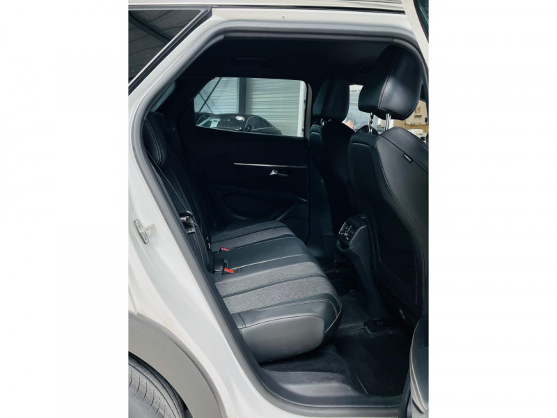 Photo 13 de l'offre de PEUGEOT 3008  BlueHDi 130ch S&S BVM6 GT Line à 16990€ chez Occasions Champenoises