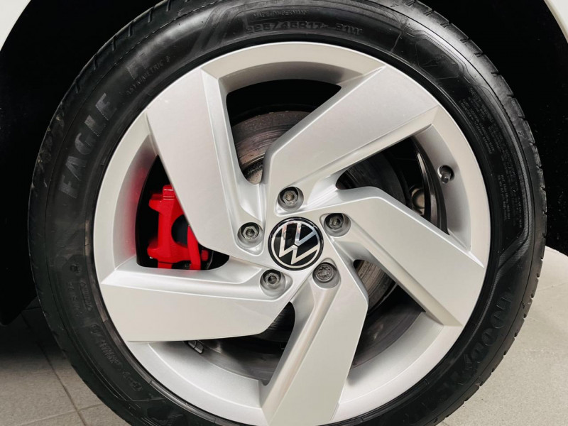 Photo 19 de l'offre de VOLKSWAGEN GOLF 1.4 Hybrid Rechargeable 245 DSG6 GTE à 21990€ chez Occasions Champenoises