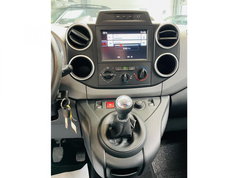 Photo 6 de l'offre de CITROEN BERLINGO BlueHDi 100 BVM5 Feel à 14490€ chez Occasions Champenoises