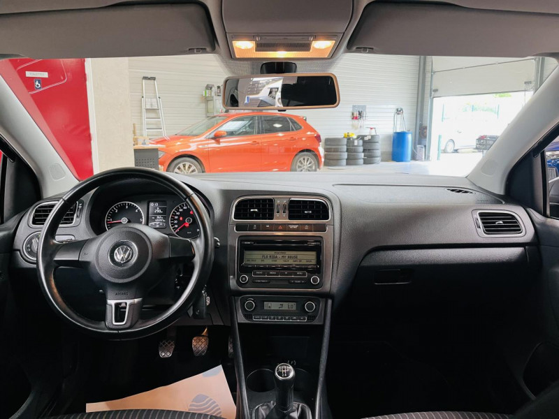 Photo 3 de l'offre de VOLKSWAGEN POLO 1.6 TDI 90 CR FAP Sportline à 7990€ chez Occasions Champenoises