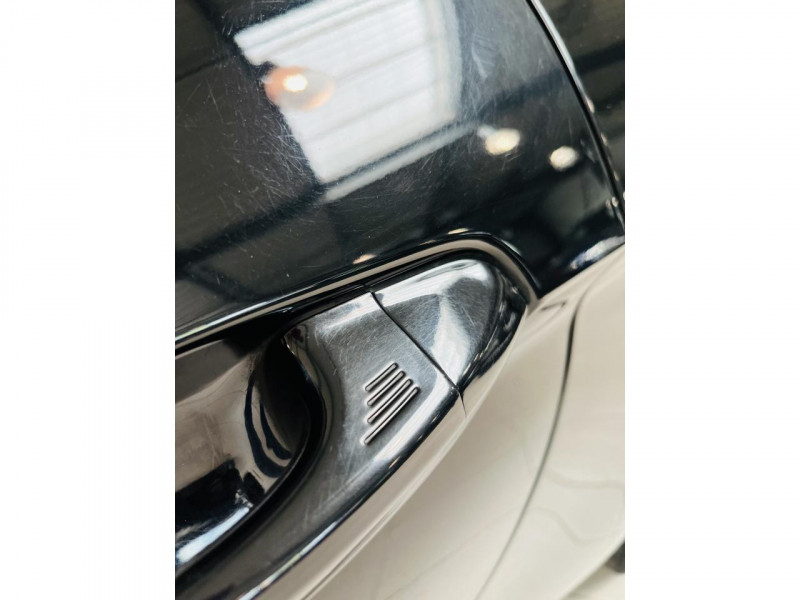 Photo 17 de l'offre de FORD MUSTANG 2.3 EcoBoost 317 à 26990€ chez Occasions Champenoises