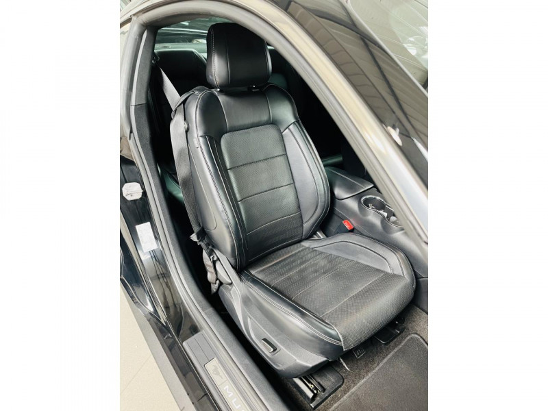 Photo 15 de l'offre de FORD MUSTANG 2.3 EcoBoost 317 à 26990€ chez Occasions Champenoises