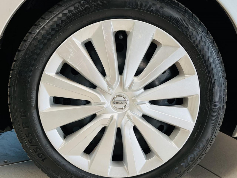 Photo 21 de l'offre de NISSAN MICRA 2018 Micra dCi 90 Acenta à 10990€ chez Occasions Champenoises
