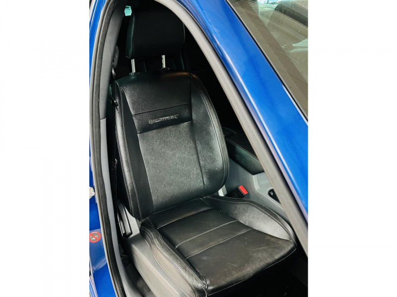 Photo 16 de l'offre de FORD RANGER DOUBLE CABINE  3.2 TDCi 200 4X4 BVA6 WILDTRACK X à 31990€ chez Occasions Champenoises