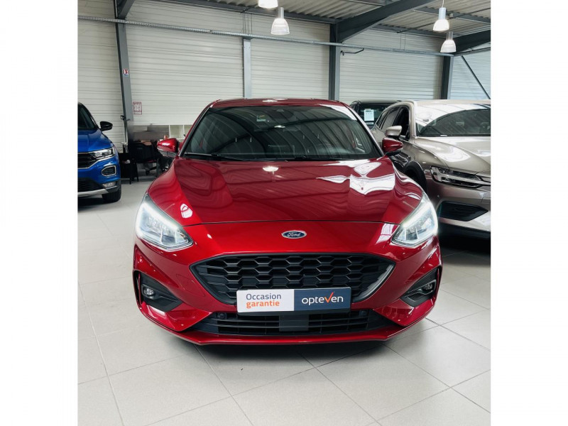 Photo 2 de l'offre de FORD FOCUS 1.5 EcoBoost 182 S&S BVA8 ST Line à 18990€ chez Occasions Champenoises