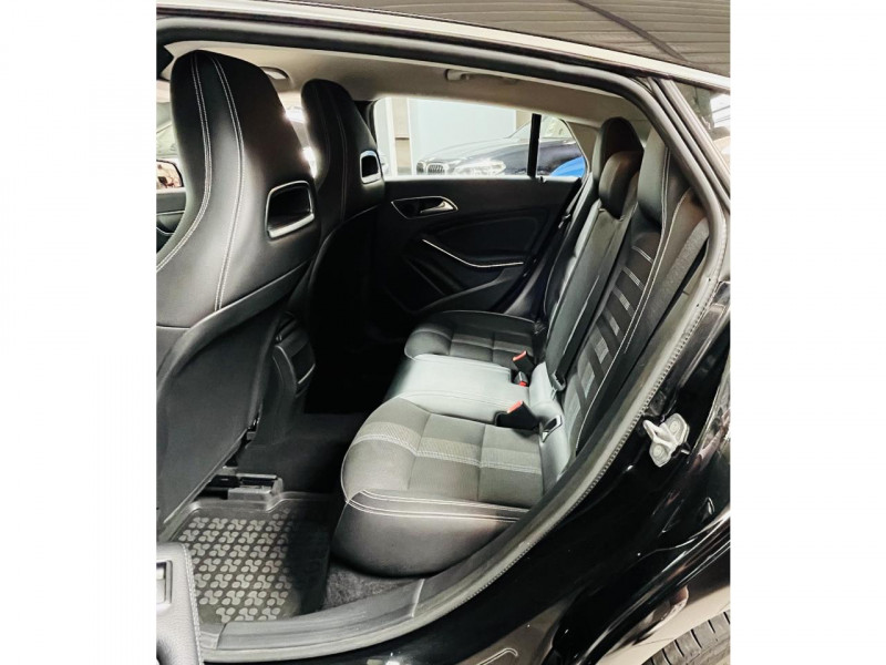Photo 10 de l'offre de MERCEDES-BENZ CLA SHOOTING BRAKE  180 d 7-G DCT Inspiration à 19490€ chez Occasions Champenoises