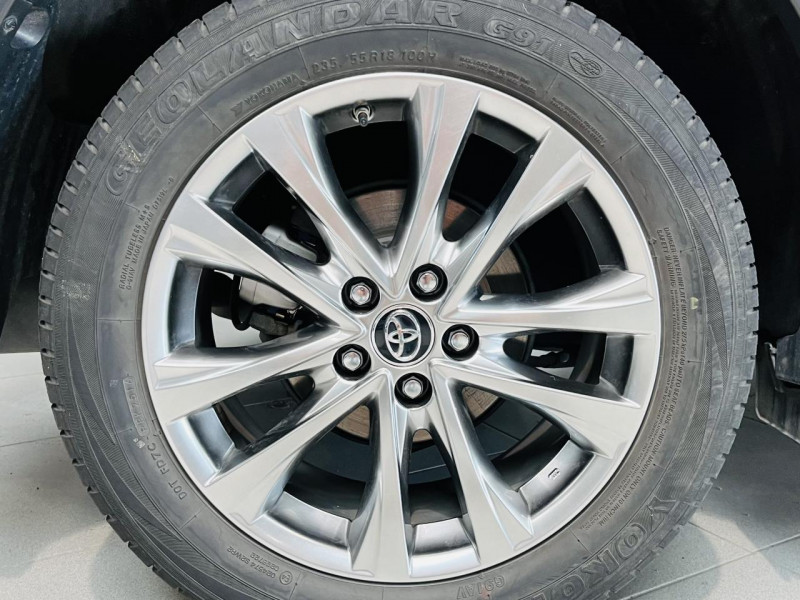 Photo 23 de l'offre de TOYOTA RAV4 HYBRIDE 197ch 2WD Lounge à 22990€ chez Occasions Champenoises
