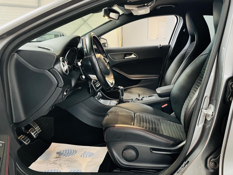 Photo 10 de l'offre de MERCEDES-BENZ CLASSE A 180 Fascination à 17490€ chez Occasions Champenoises
