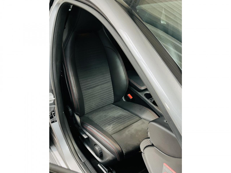 Photo 15 de l'offre de MERCEDES-BENZ CLASSE A 180 Fascination à 17490€ chez Occasions Champenoises