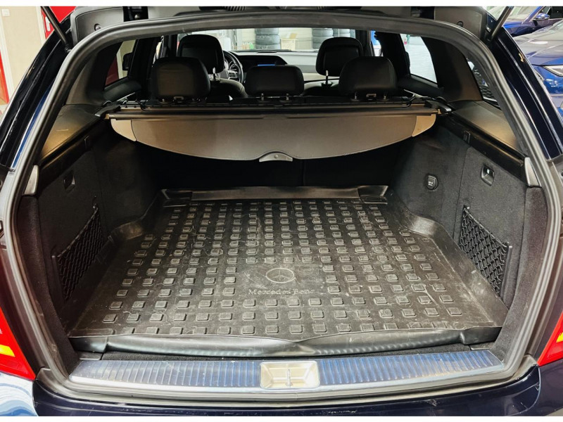 Photo 11 de l'offre de MERCEDES-BENZ CLASSE C BREAK 220 CDI 170 Avantgarde Executive 7G-TRONIC à 17990€ chez Occasions Champenoises