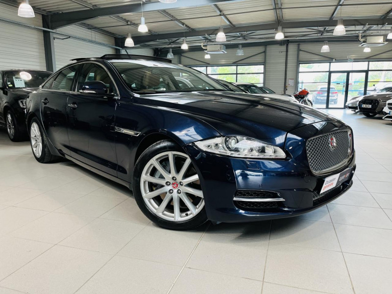 Jaguar XJ V6 3.0 275 Portfolio BVA 8 DIESEL Bleu métallisé Occasion à vendre