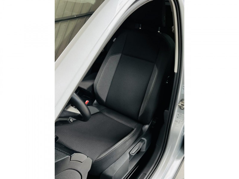 Photo 8 de l'offre de VOLKSWAGEN TAIGO  1.0 TSI 116 DSG7 Life à 20990€ chez Occasions Champenoises