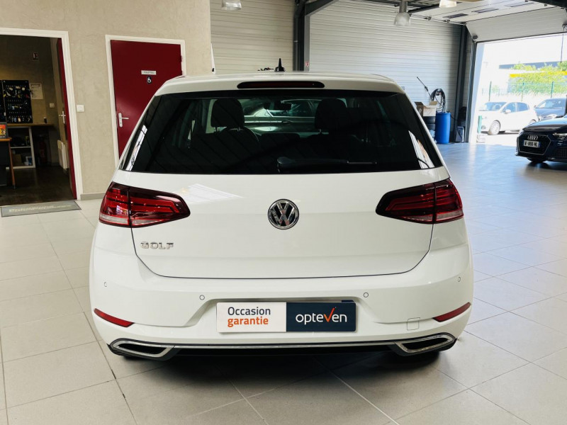 Photo 17 de l'offre de VOLKSWAGEN GOLF 1.5 TSI 150 EVO BlueMotion Technology DSG7 Carat à 17990€ chez Occasions Champenoises
