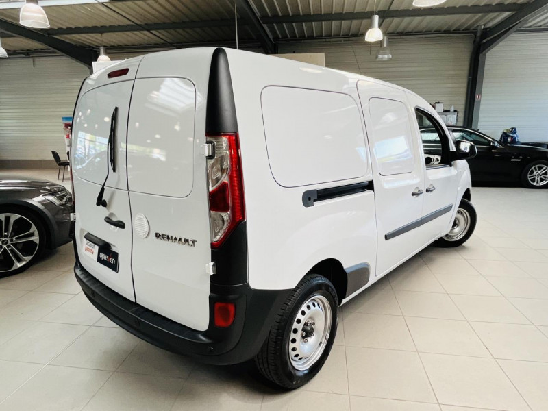 Photo 14 de l'offre de RENAULT KANGOO EXPRESS MAXI DCI 95 EXTRA à 8990€ chez Occasions Champenoises