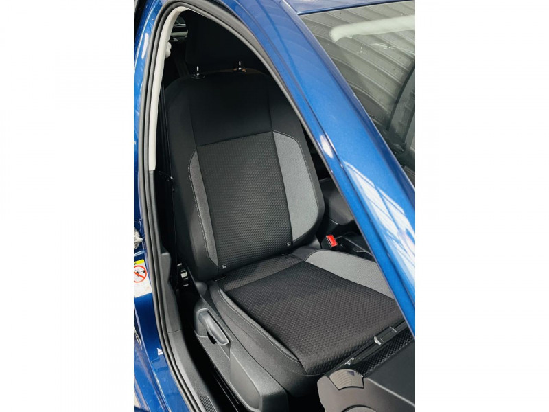 Photo 14 de l'offre de VOLKSWAGEN POLO 1.0 TSI 95 S&S DSG7 Life à 19990€ chez Occasions Champenoises