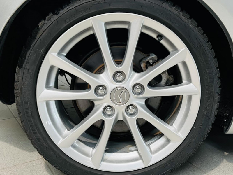 Photo 23 de l'offre de MAZDA MX-5 2.0i MZR 160 Niseko à 14490€ chez Occasions Champenoises