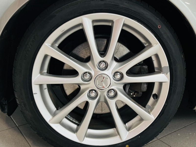 Photo 21 de l'offre de MAZDA MX-5 2.0i MZR 160 Niseko à 14490€ chez Occasions Champenoises