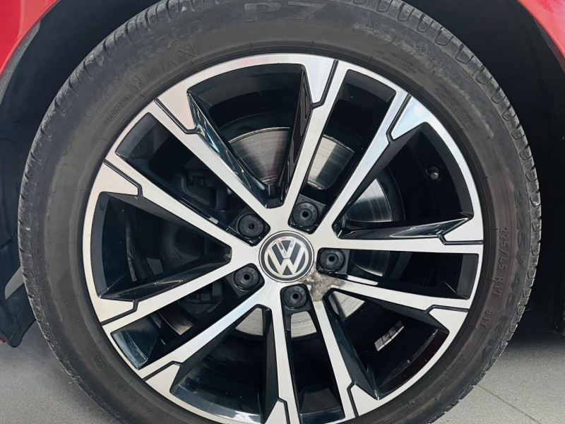 Photo 16 de l'offre de VOLKSWAGEN GOLF  2.0 TDI 150 BlueMotion Technology FAP Highline à 13490€ chez Occasions Champenoises