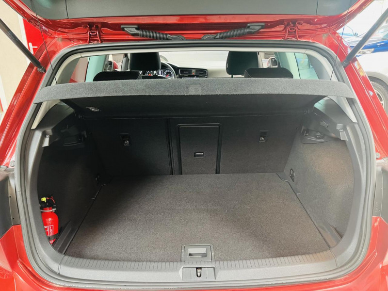 Photo 10 de l'offre de VOLKSWAGEN GOLF  2.0 TDI 150 BlueMotion Technology FAP Highline à 13490€ chez Occasions Champenoises