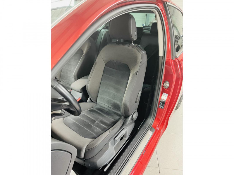Photo 7 de l'offre de VOLKSWAGEN GOLF  2.0 TDI 150 BlueMotion Technology FAP Highline à 13490€ chez Occasions Champenoises
