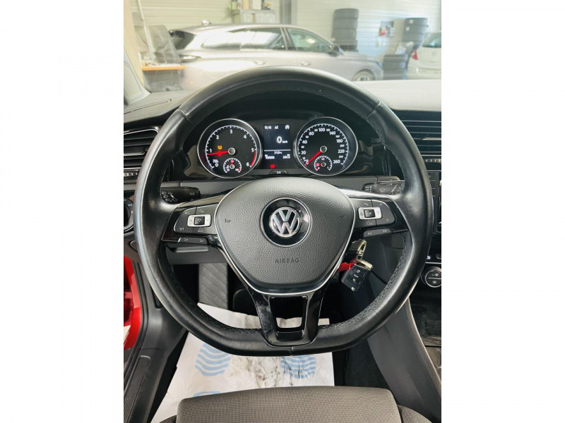Photo 4 de l'offre de VOLKSWAGEN GOLF  2.0 TDI 150 BlueMotion Technology FAP Highline à 13490€ chez Occasions Champenoises