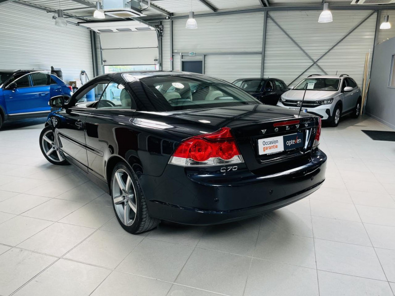 Photo 16 de l'offre de VOLVO C70 2.0D 136 Momentum à 11990€ chez Occasions Champenoises