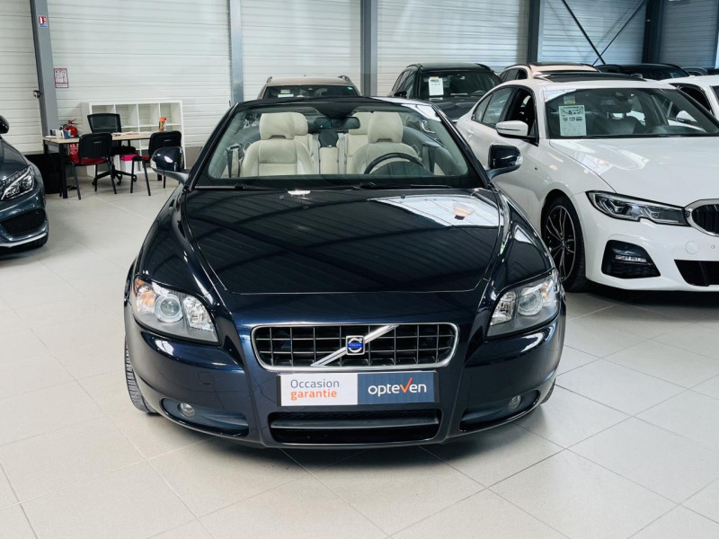 Photo 3 de l'offre de VOLVO C70 2.0D 136 Momentum à 11990€ chez Occasions Champenoises