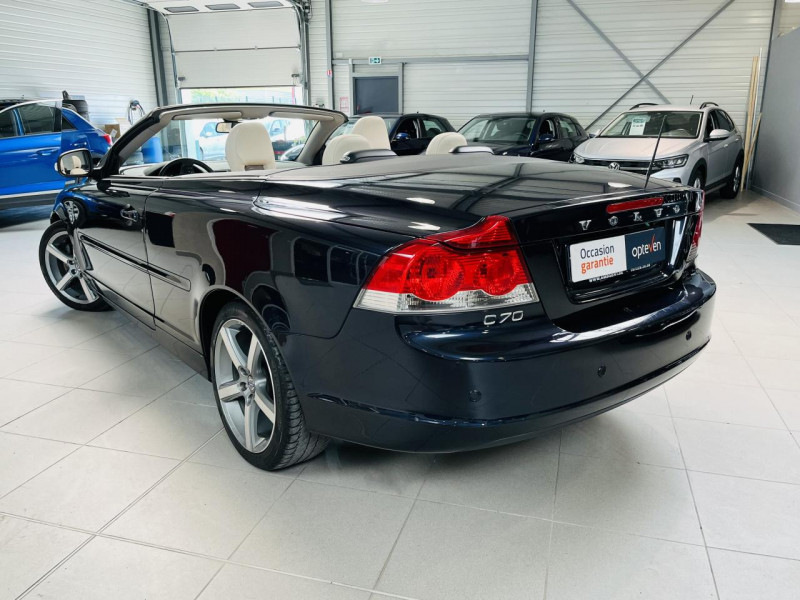 Photo 15 de l'offre de VOLVO C70 2.0D 136 Momentum à 11990€ chez Occasions Champenoises
