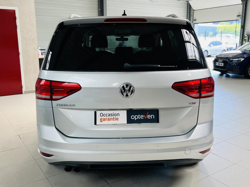 Photo 18 de l'offre de VOLKSWAGEN TOURAN 1.4 TSI 150 BMT DSG7 5pl Sound à 14990€ chez Occasions Champenoises