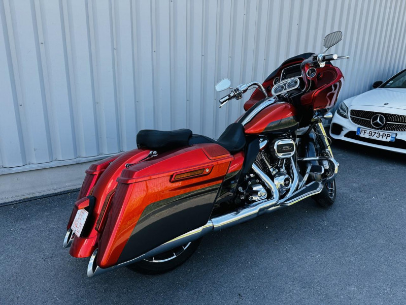 Photo 5 de l'offre de HARLEY DAVIDSON ROAD GLIDE CVO 1923 ABS à 27990€ chez Occasions Champenoises