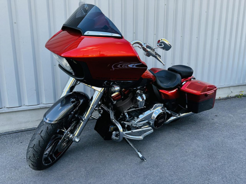 Photo 6 de l'offre de HARLEY DAVIDSON ROAD GLIDE CVO 1923 ABS à 27990€ chez Occasions Champenoises